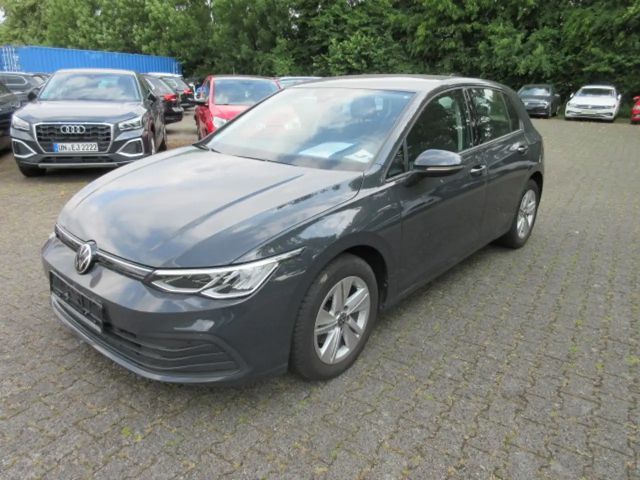 Volkswagen Golf Life 1.0 eTSI DSG NAVI LED ACC ALU APS SITZHEIZUNG 2022 Benzine