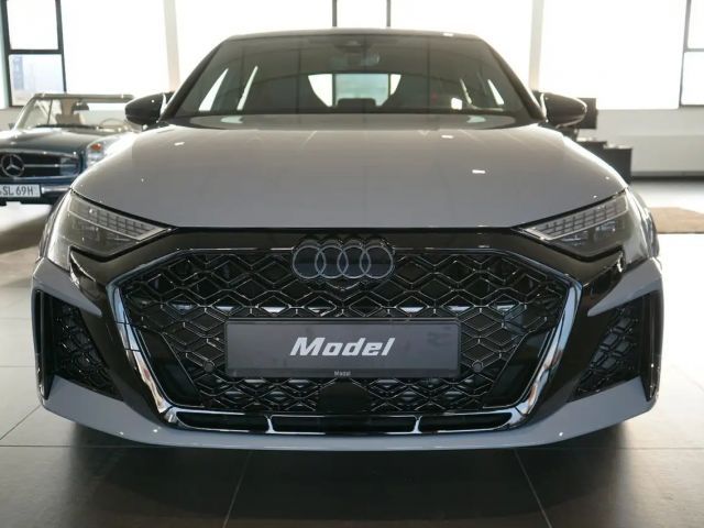 Audi RS3 2025 Benzine