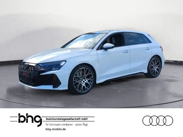 Audi RS3 2025 Benzine
