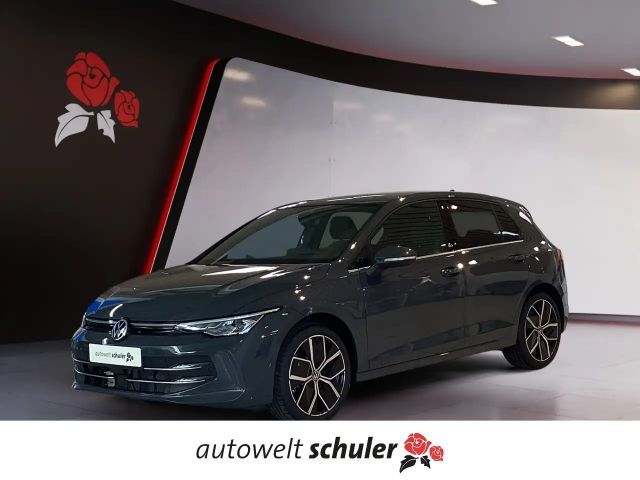 Volkswagen Golf 2024 Benzine