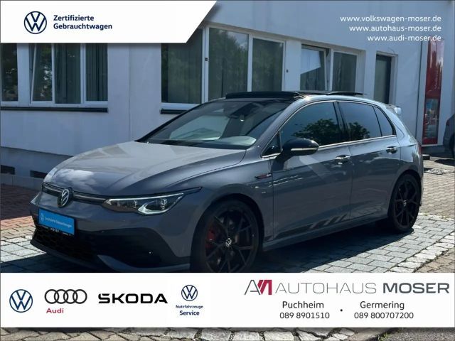 Volkswagen Golf 2023 Benzine
