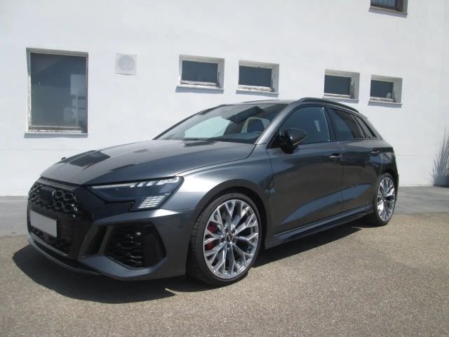 Audi RS3 2022 Benzine