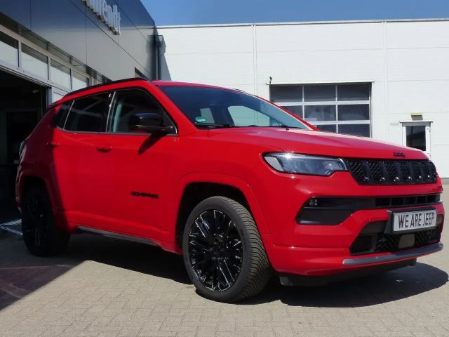 Jeep Compass 1.5l GSE T4 48V e-Hybr High Altitude DCT 2024 Benzine