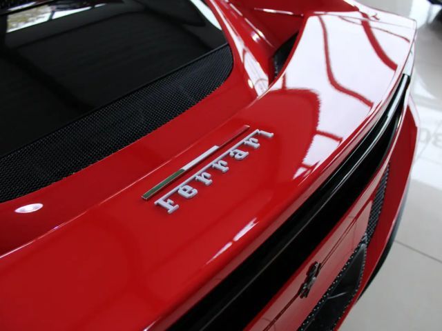 Ferrari 296