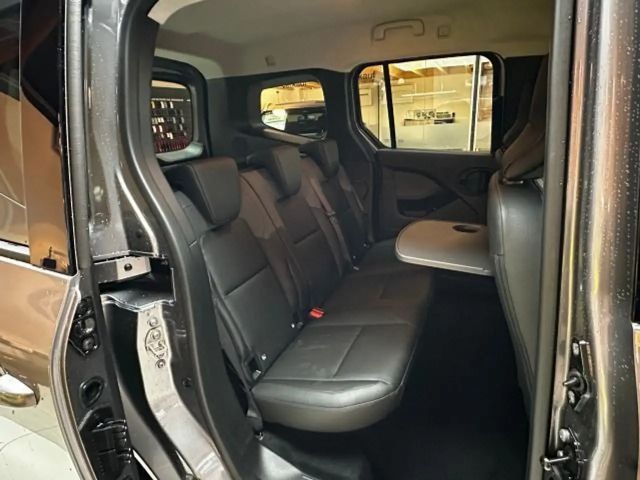 Nissan Townstar
