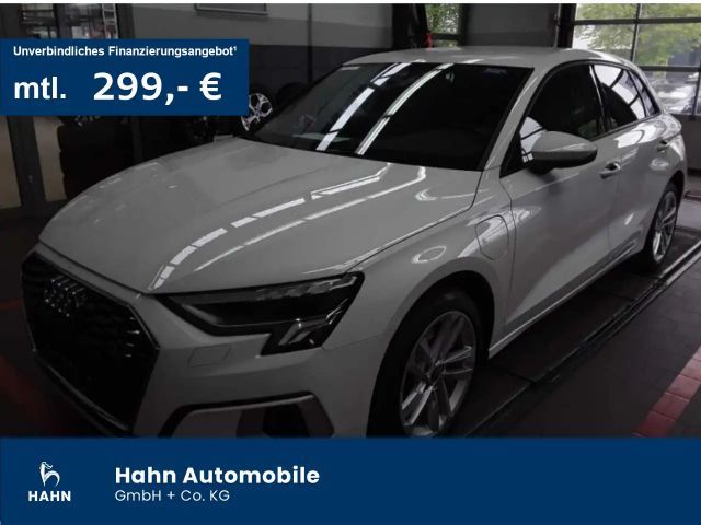 Audi A3 2021 Hybride / Benzine