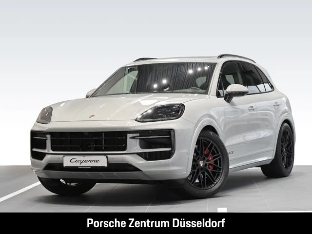 Porsche Cayenne GTS BOSE InnoDrive Surround-View Head-Up 2025 Benzine