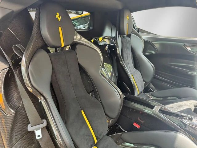 Ferrari SF90 Stradale