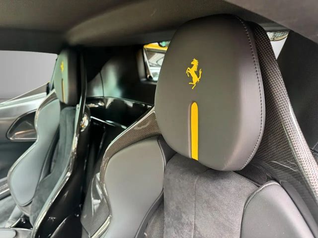 Ferrari SF90 Stradale