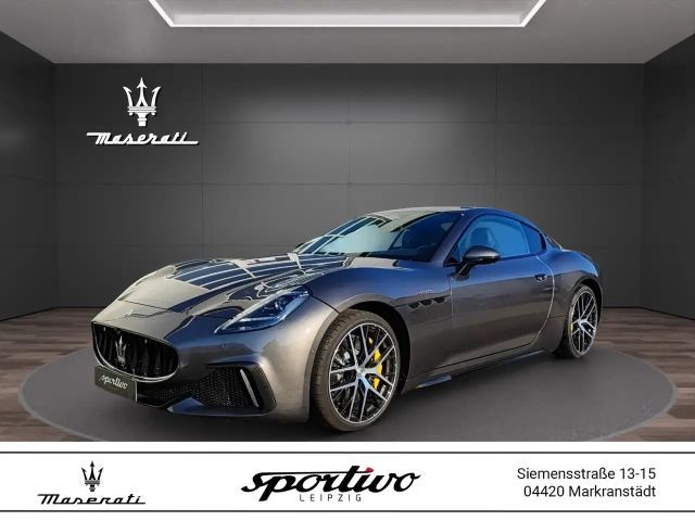 Maserati GranTurismo Trofeo 2025 Benzine