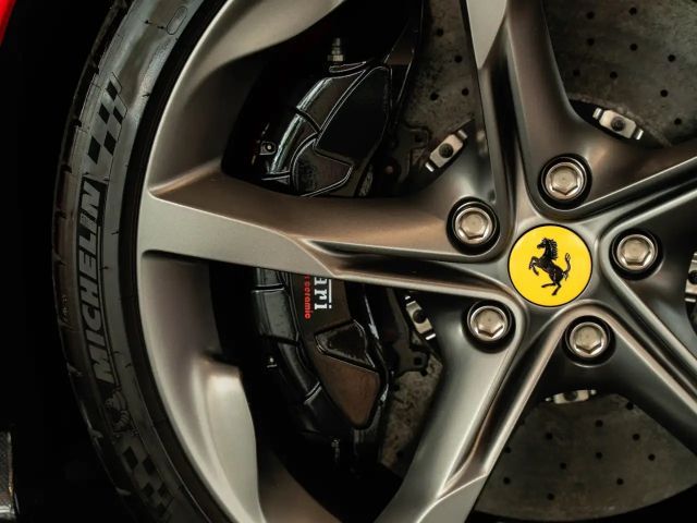 Ferrari SF90 Stradale