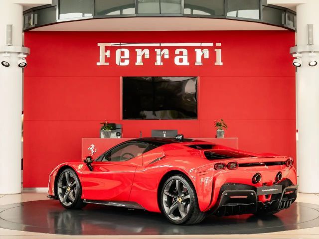 Ferrari SF90 Stradale
