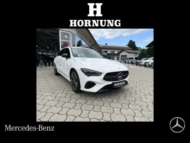 Mercedes-Benz CLA 200 2025 Benzine