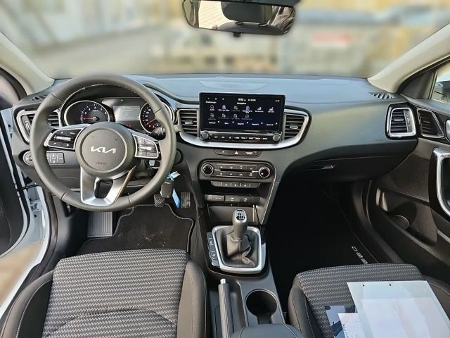 Kia Ceed / cee'd