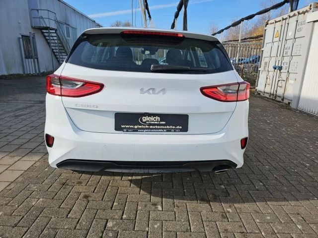 Kia Ceed / cee'd