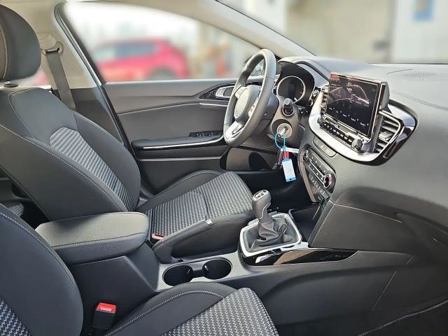 Kia Ceed / cee'd