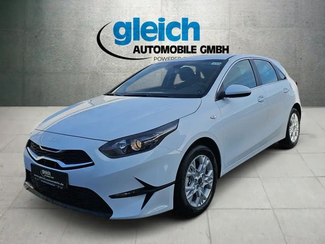 Kia Ceed / cee'd