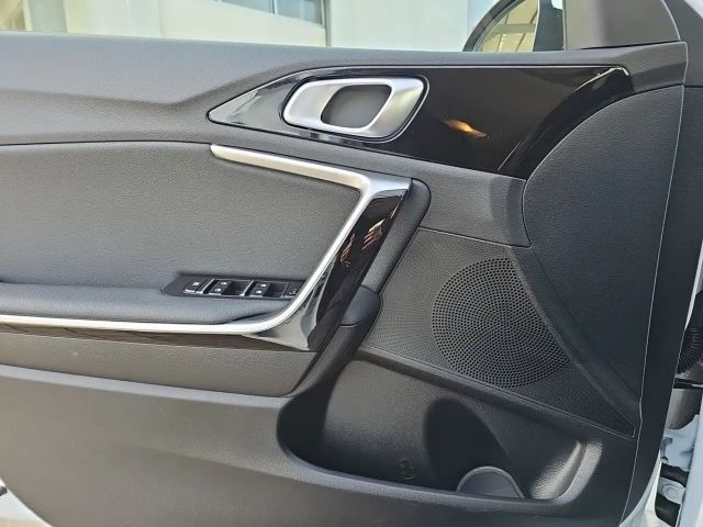 Kia Ceed / cee'd