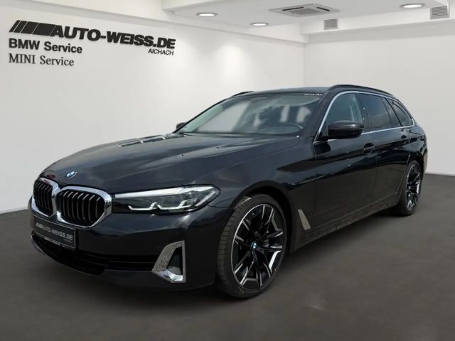 BMW 530 dxA LUXURY +PANO+LEDER+STANDHEIZUNG+LHZ+HIFI 2022 Diesel