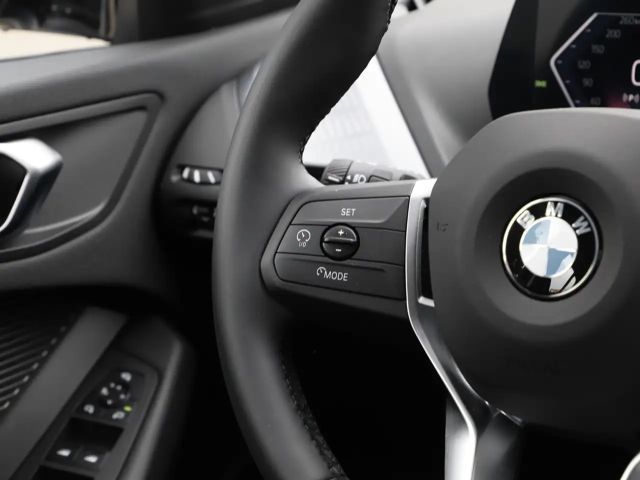 BMW 114