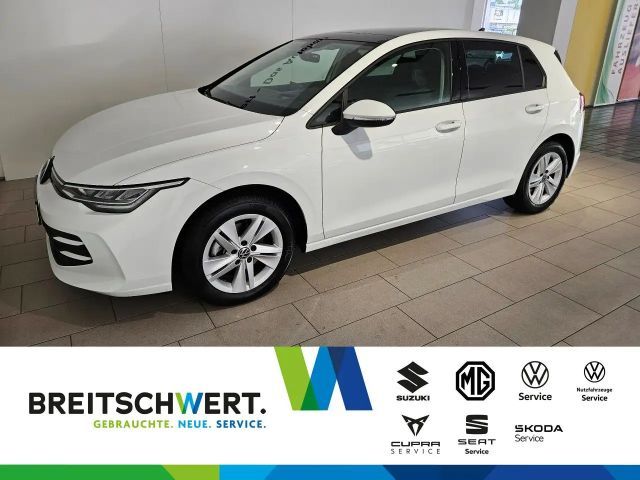 Volkswagen Golf 1.5 eTSI Life DSG PanoD AHK LED HuD ACC Navi 2024 Benzine