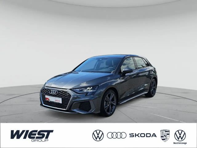 Audi A3 S line 35 TFSI, KAM/NAVI/SHZ/KLIMA 2023 Benzine