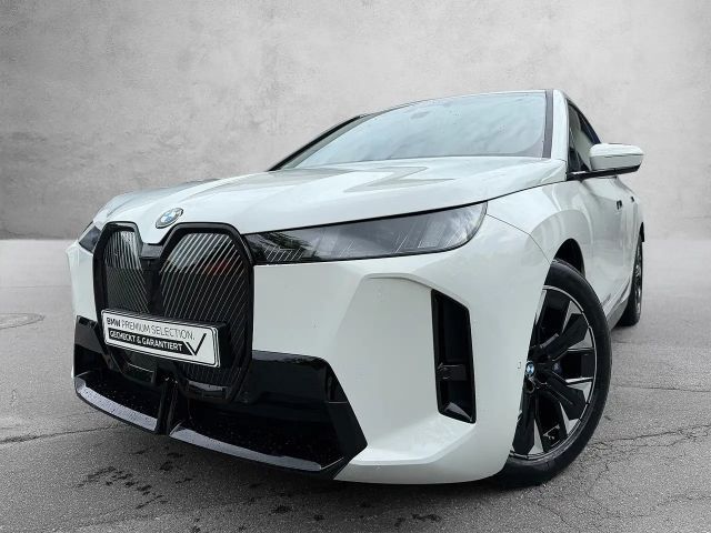 BMW iX xDrive45 M Sportpaket HK HiFi DAB LED AHK 2025 Elektrisch