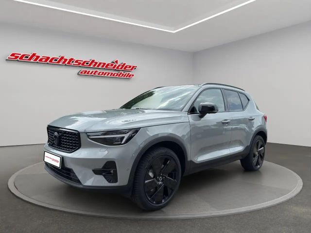 Volvo XC40 B3 B DKG Plus Black Edition+PixelLED+360° 2025 Benzine