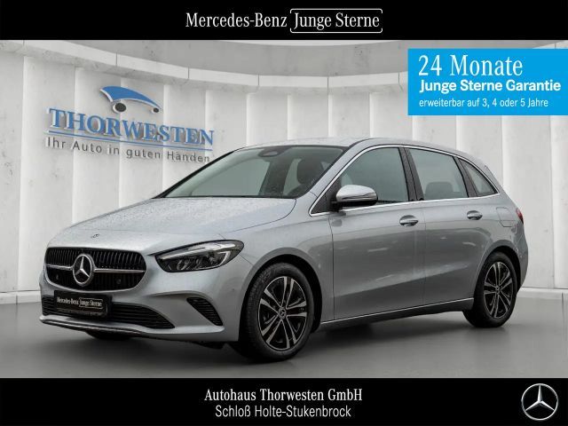 Mercedes-Benz B 180 B 180 - Progressive Line Advanced - Winter-Paket 2024 Benzine
