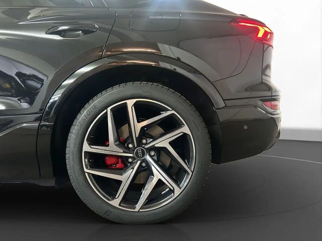 Audi SQ6