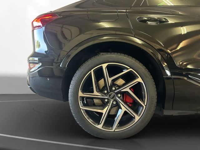 Audi SQ6