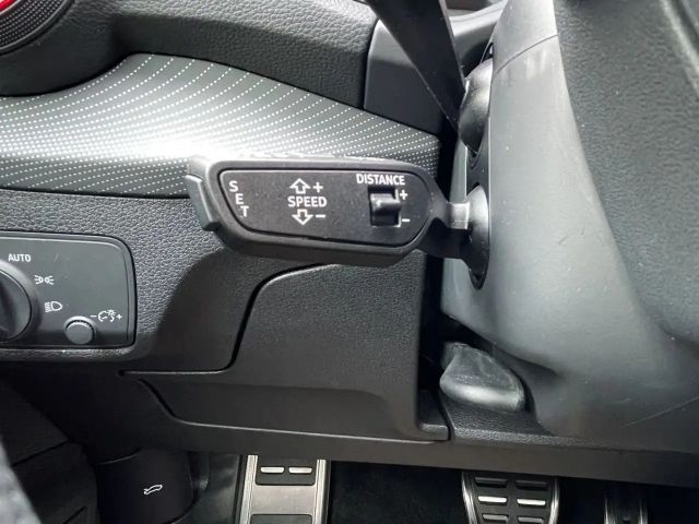 Audi SQ2