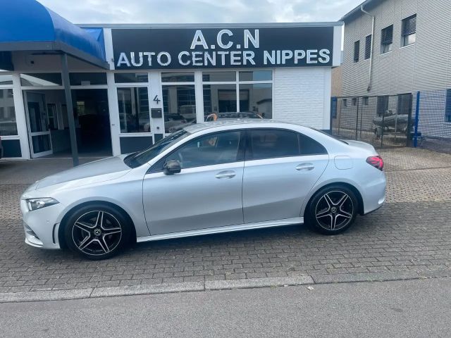 Mercedes-Benz A 180 d AMG Kamera Leder LED Navi Night-Paket 2020 Diesel