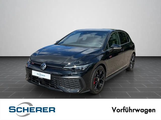 Volkswagen Golf GTI Black Style, AHK,19"LM,IQ-Light,CAM 2025 Benzine
