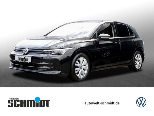 Volkswagen Golf VIII 1,5 TSI Style ACC Navi R-Kamera LED 17" 2024 Benzine