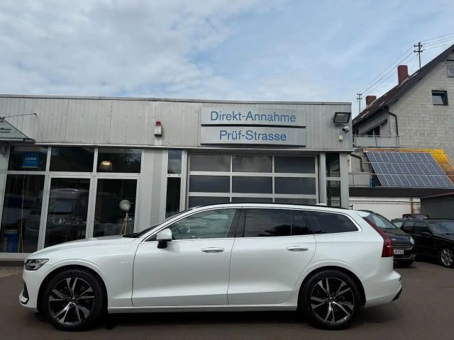Volvo V60 2024 Benzine