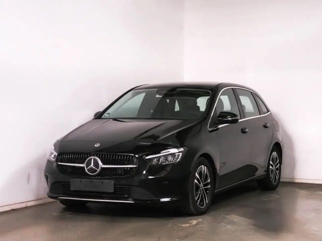 Mercedes-Benz B 200 2024 Benzine