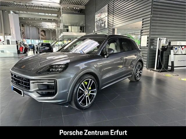 Porsche Cayenne 2023 Hybride / Benzine