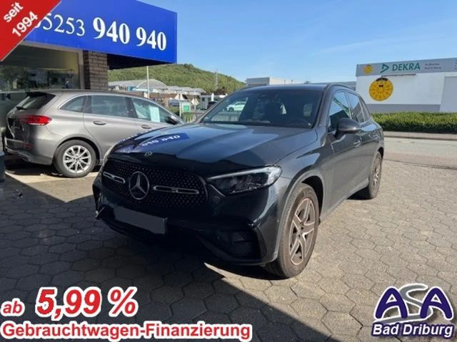 Mercedes-Benz GLC 200 2023 Benzine