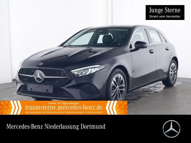 Mercedes-Benz A 200 2024 Benzine