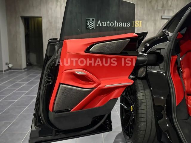 Ferrari Purosangue