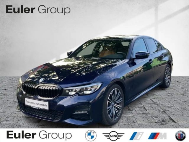 BMW 320 2022 Benzine