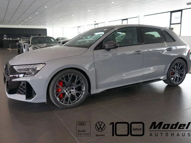 Audi RS3 2025 Benzine