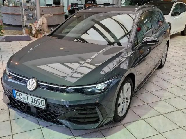 Volkswagen Golf Variant R-Line 2,0TDI DSG Blackstyle Matrix AHK Navi Klima Sitzh 2025 Diesel