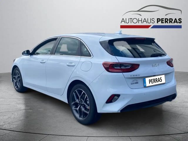 Kia Ceed / cee'd