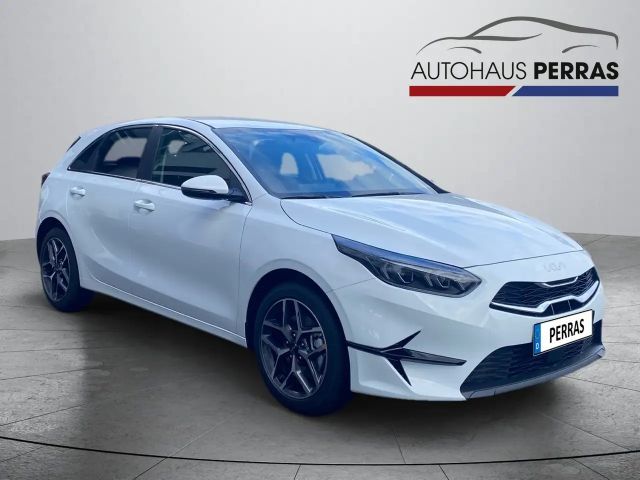 Kia Ceed / cee'd