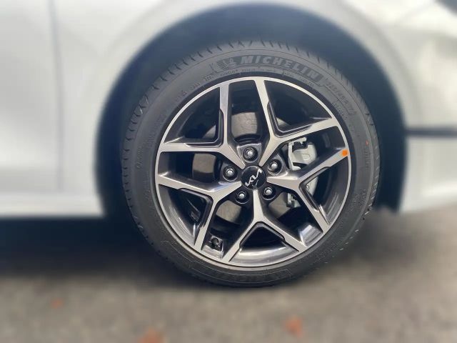 Kia Ceed / cee'd