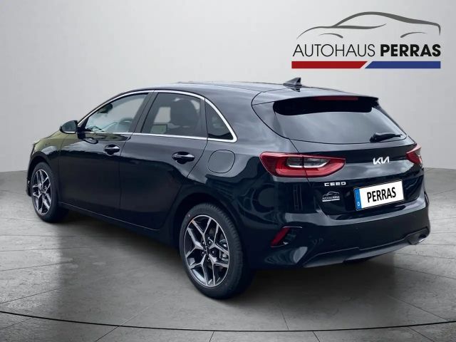 Kia Ceed / cee'd