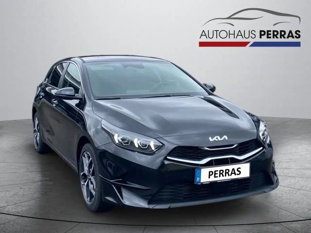 Kia Ceed / cee'd