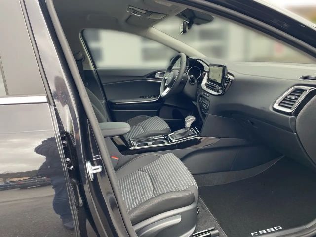 Kia Ceed / cee'd